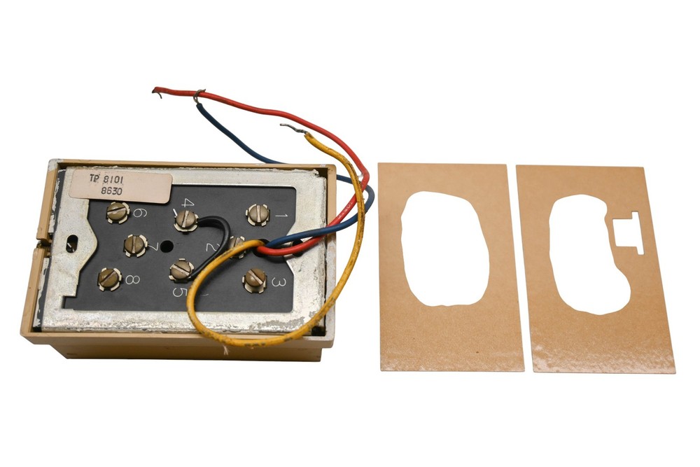 Barber Colman TP-8101-0-0-1 55-85F Solid State Room Controller Kit