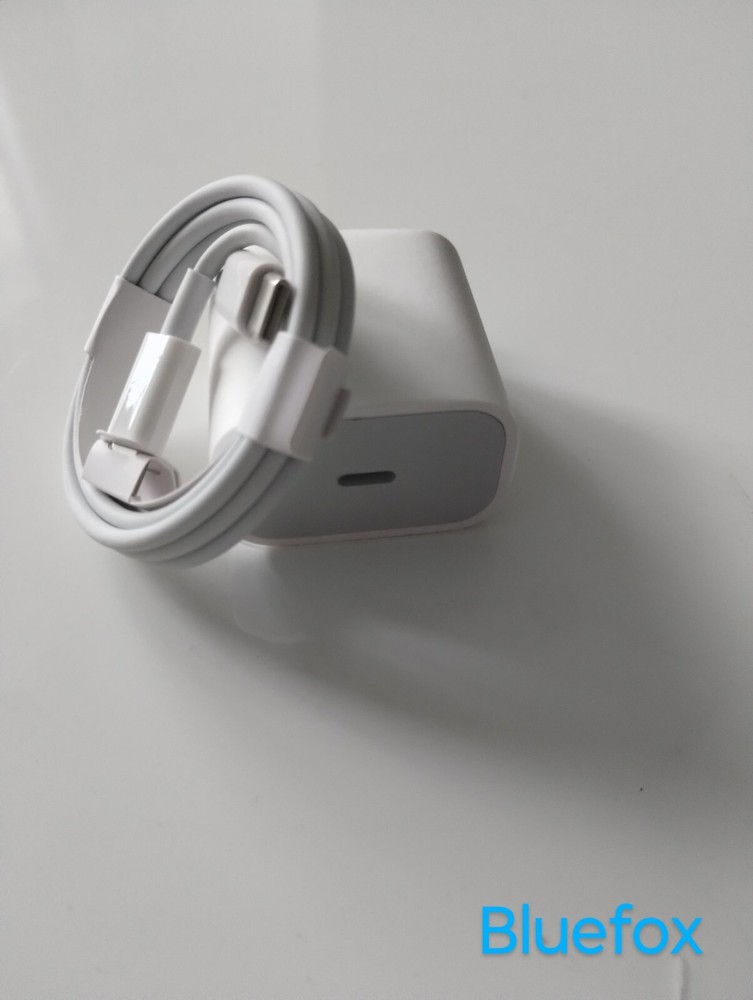 Samsung Charger Cable And 20W Type C Wall Cube