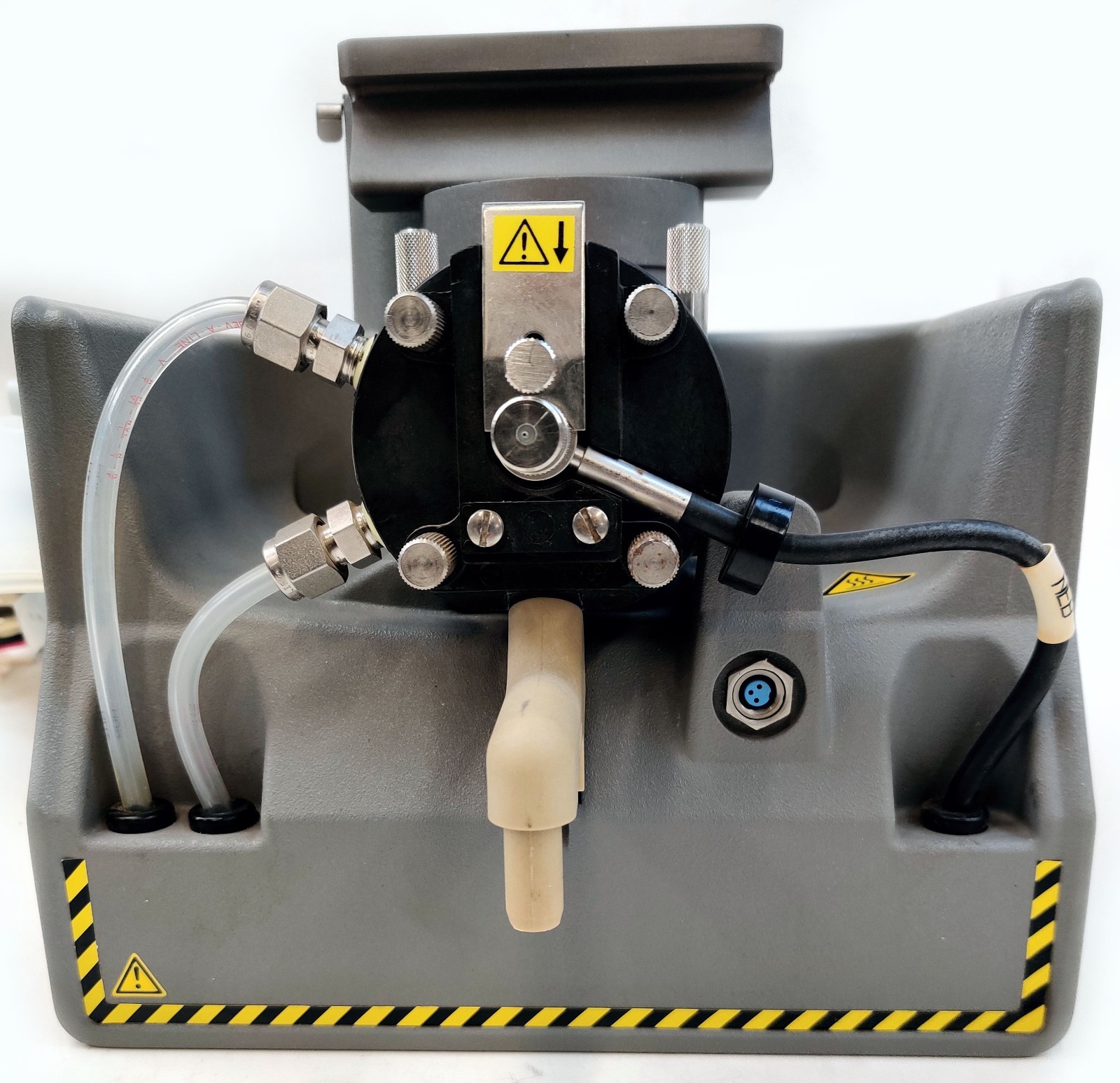 PerkinElmer AAnalyst PinAAcle 03030352 SS Neb, Burner Head Assy N0400102 Tested