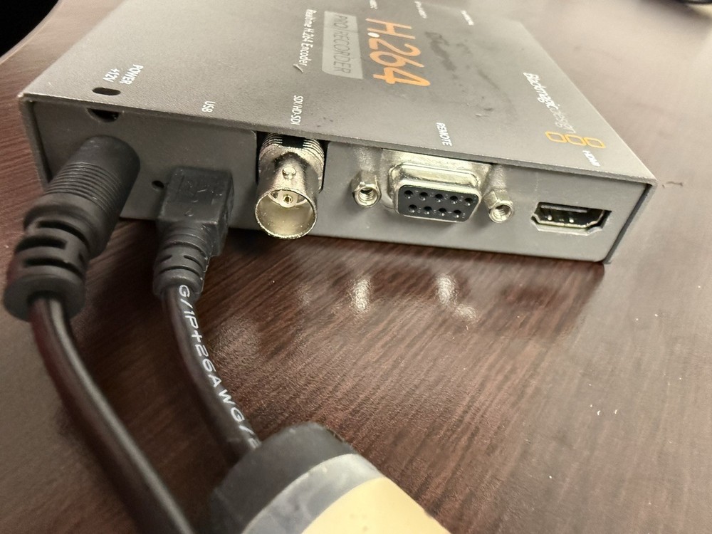 Blackmagic Design H.264 Pro Recorder/Encoder with Power Supply and USB