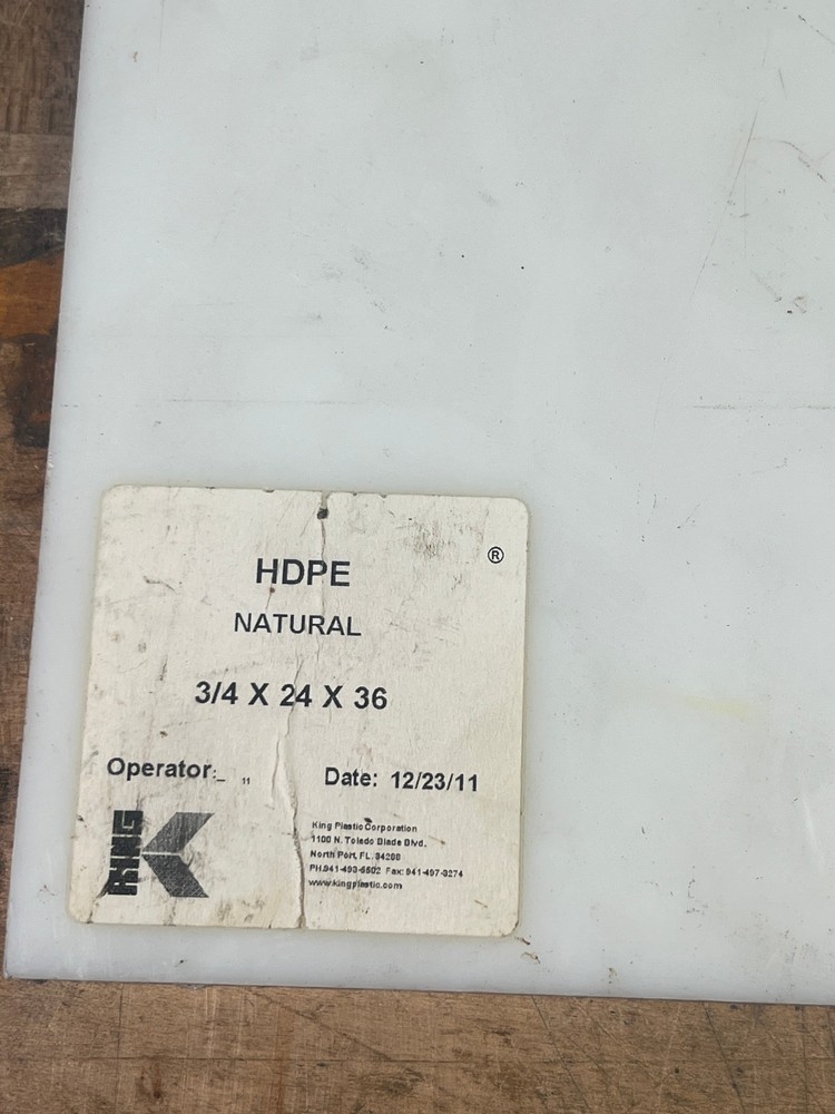 HDPE sheet WhitePE Polyethylene Solid Plastic Tapping 14 1/2 x 6 3/4 x 3/4