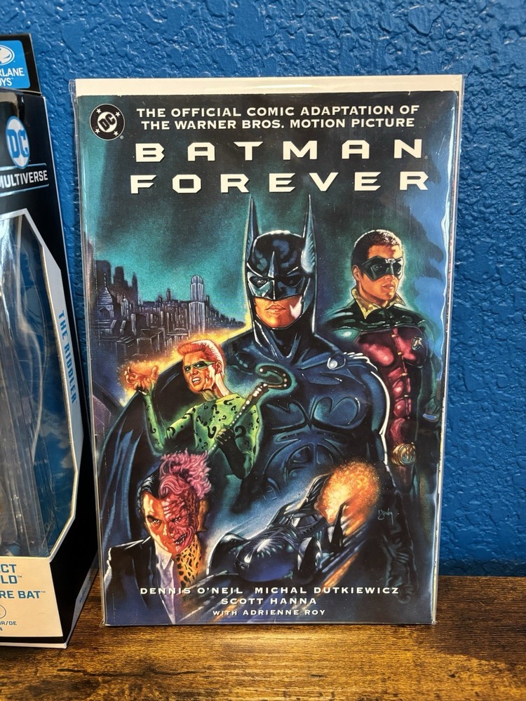 DC Multiverse Batman Forever Riddler Figure & Comic Bundle