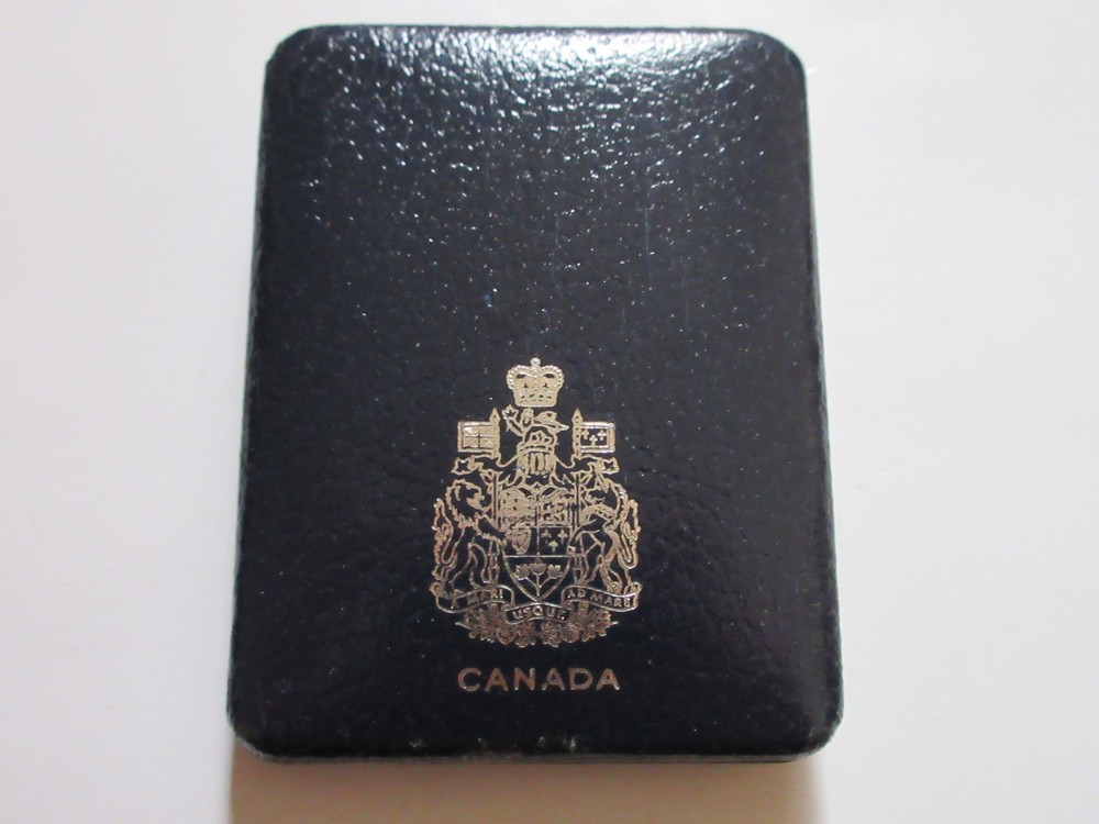 1976 Canada Cased Nickel Set. Mint Case UNC RJ