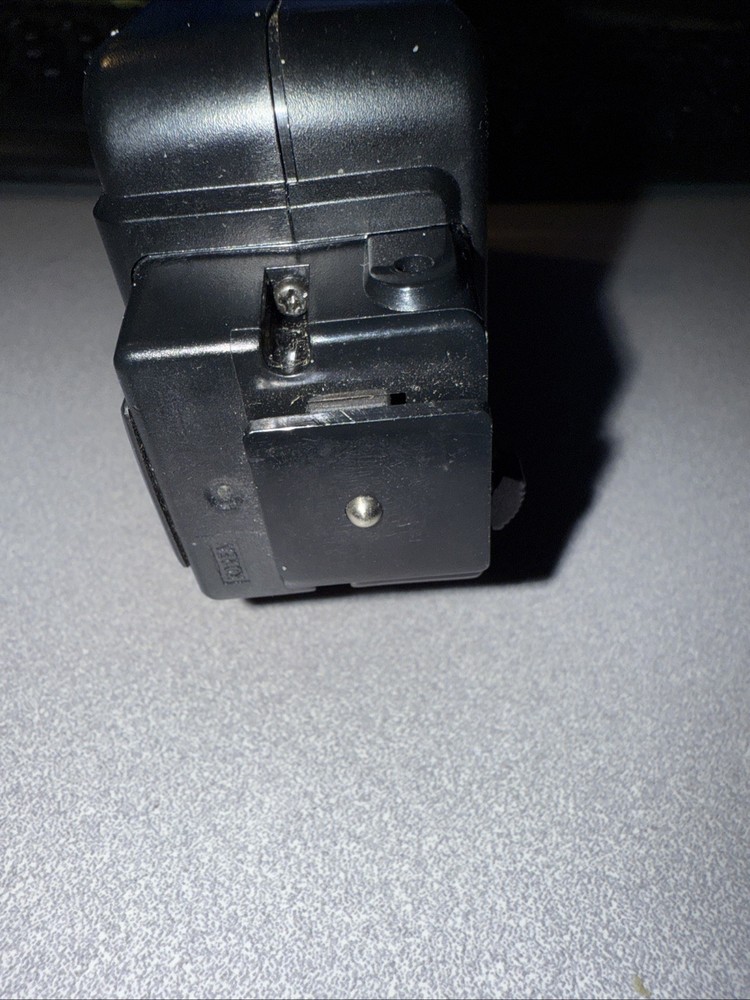 Vivitar Zoom Thyristor 2500 Universal Mount With removable diffuser FREE SHIP