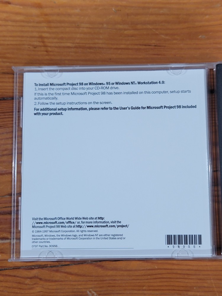 Microsoft Project 98 Project Management Software w/ CD Key