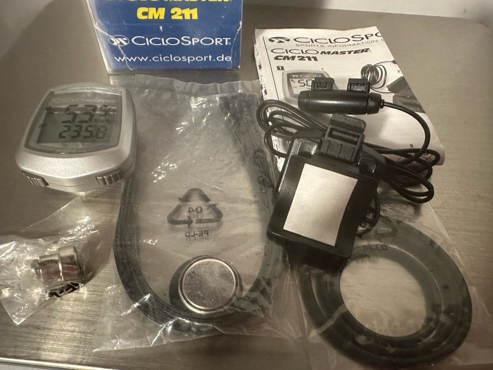 Ciclomaster CM 211 cycle computer