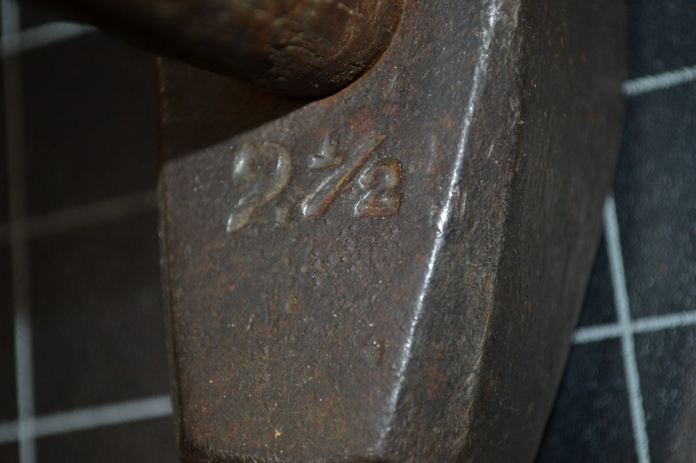 ATHA - 2 1/2# - HAND DRILLING HAMMER - ORIGINAL HANDLE