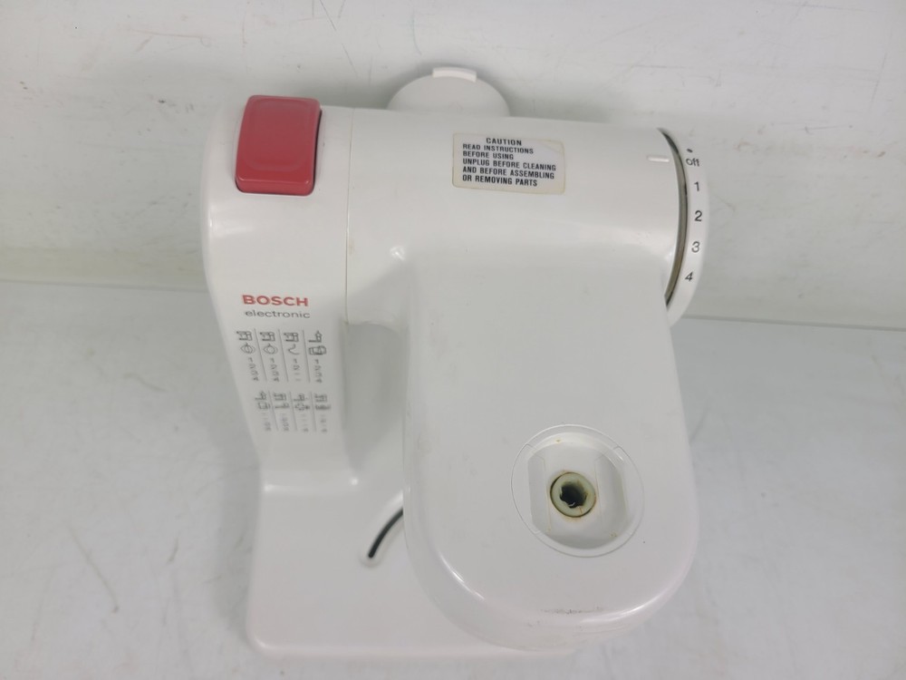 Bosch Compact Stand Mixer MUM 44 Bundle (TESTED)