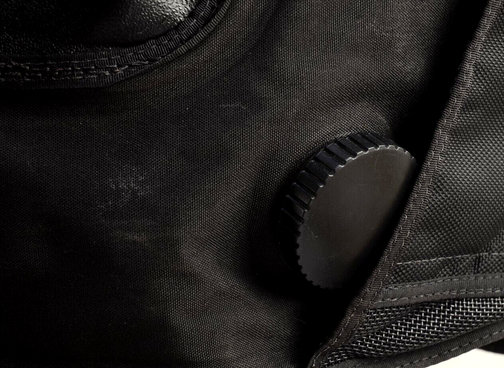 Oceanic Oceanpro BCD w/o Integrated Weight Size Small (see size chart below) EUC