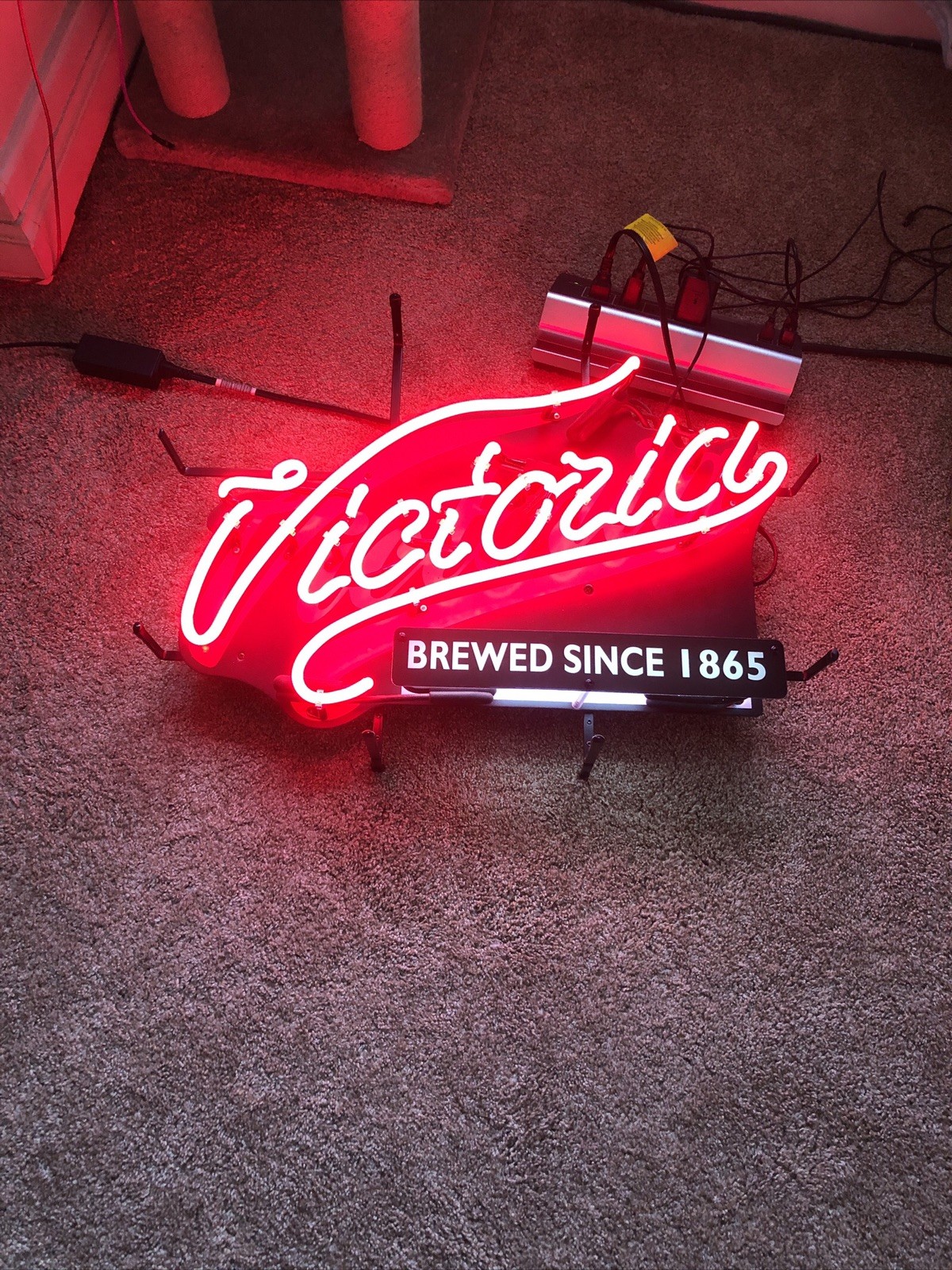 VICTORIA LED SIGN MEXICAN BEER BREWED SINCE 1865 LED BAR SIGN 26”x17”