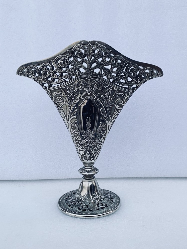 Vintage 9.5" Silver Plated Filigree 1991 Godinger Nouveau Art Flower Vase