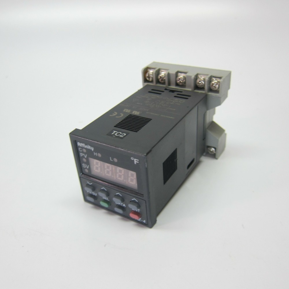 Affinity Fuji PXZ-4 PXZ-4-SDY2-5V Temperature Controller