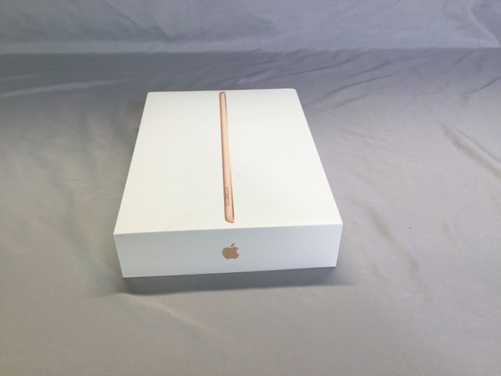 Apple iPad 6Th Generation 128GB Empty Box Only