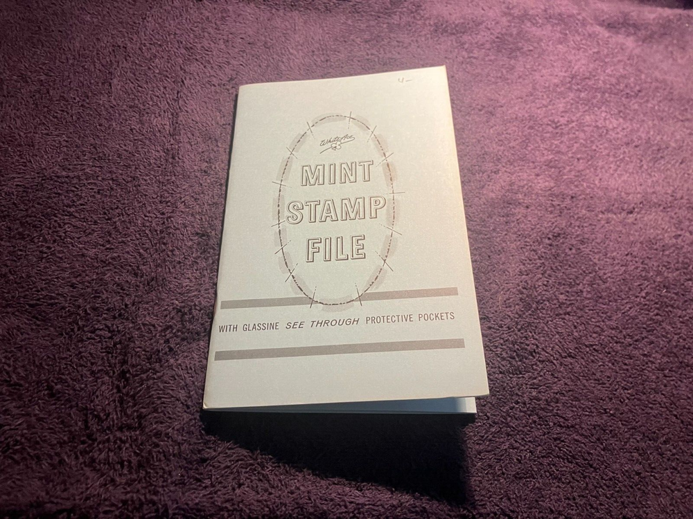 White Ace Mint Stamp File - 4 1/2" x 7"