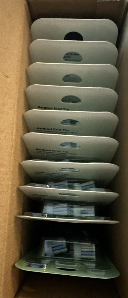 CASE OF 20 Technique Deep Clean Toothbrush - Compact Soft