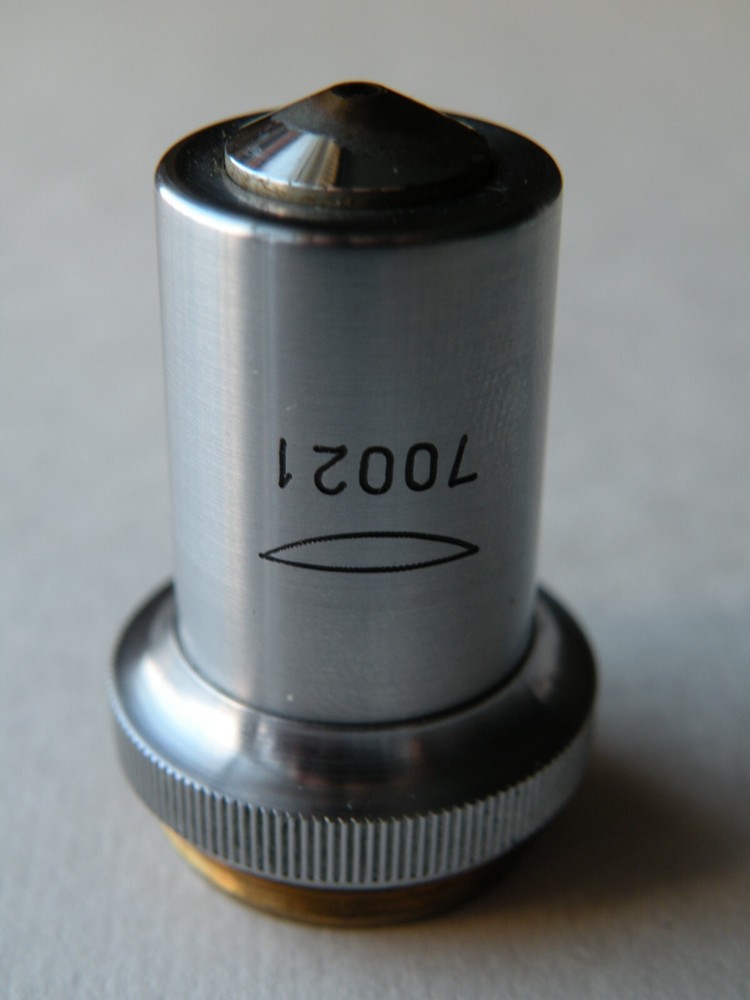 LOMO Microscope objective planachromat PLAN 20x 0,40