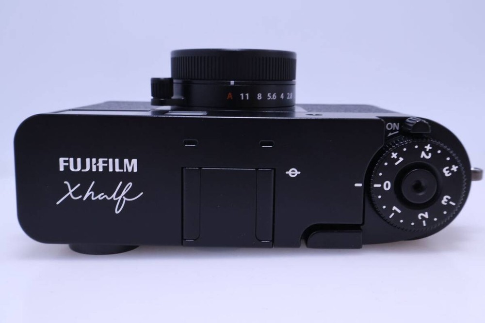 FUJIFILM X-half black 283862
