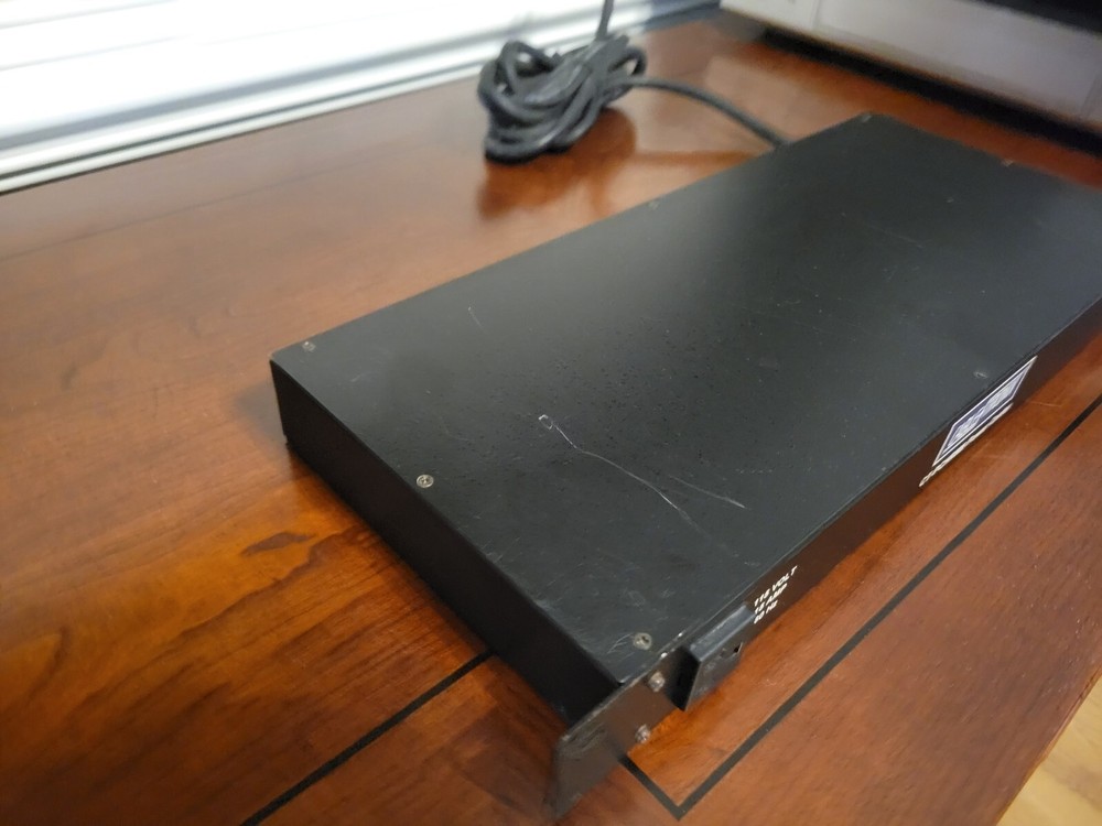 CABLETRONIX CT-PCHRM9 POWER CENTER ! D