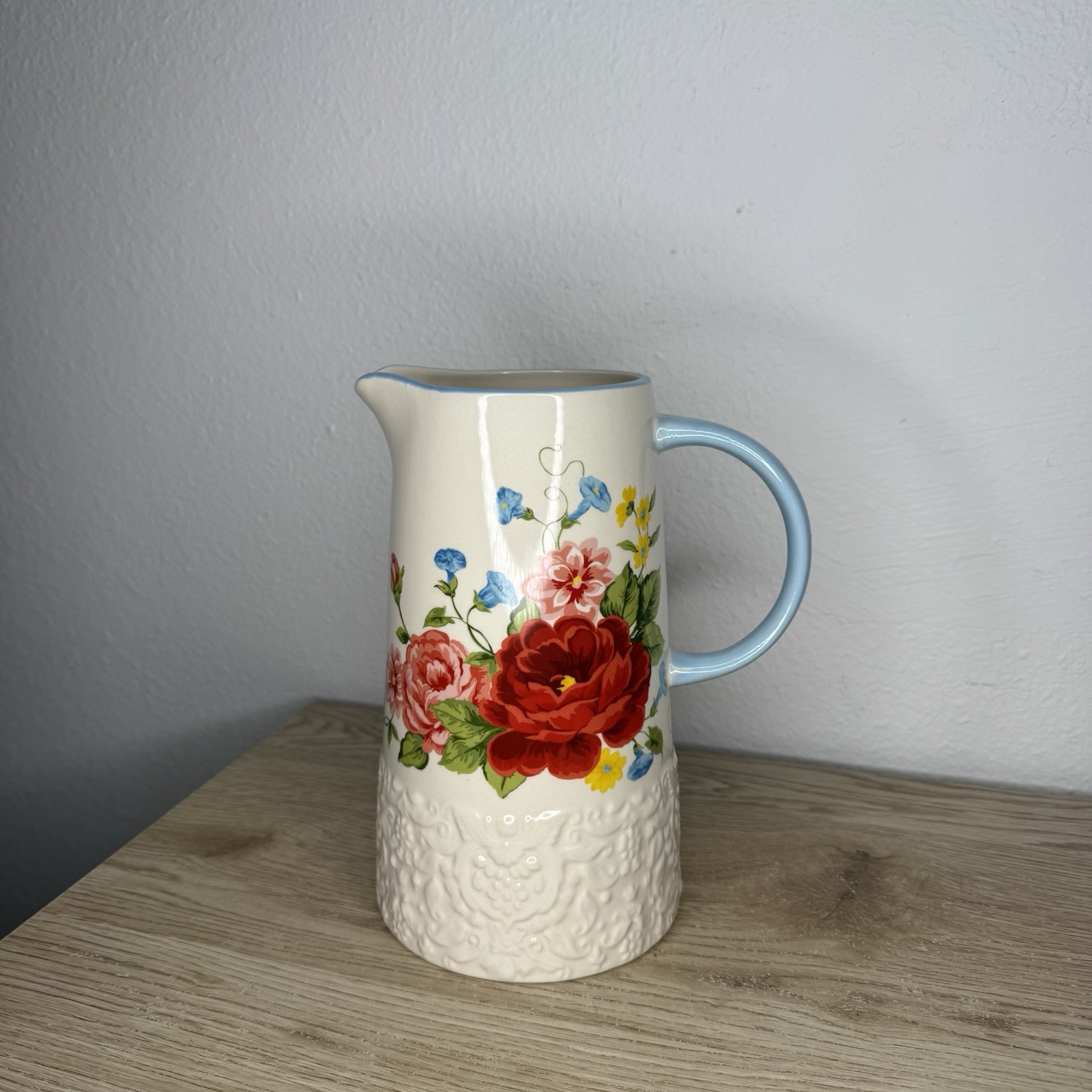 Pioneer Woman Sweet Rose Pitcher 2.1 Quart 9 Inches Talk Floral NEW Western