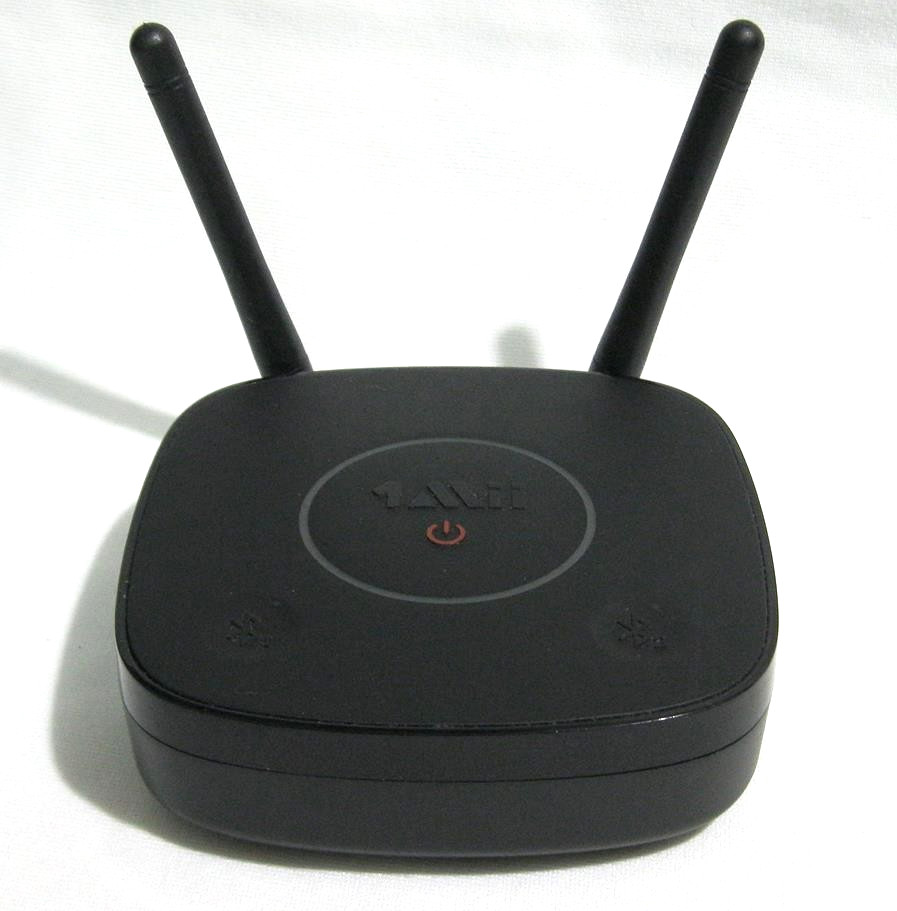 1Mii B0302 Wireless Audio Transmitter Bluetooth No Lag Headphone/Speaker APTX-LL