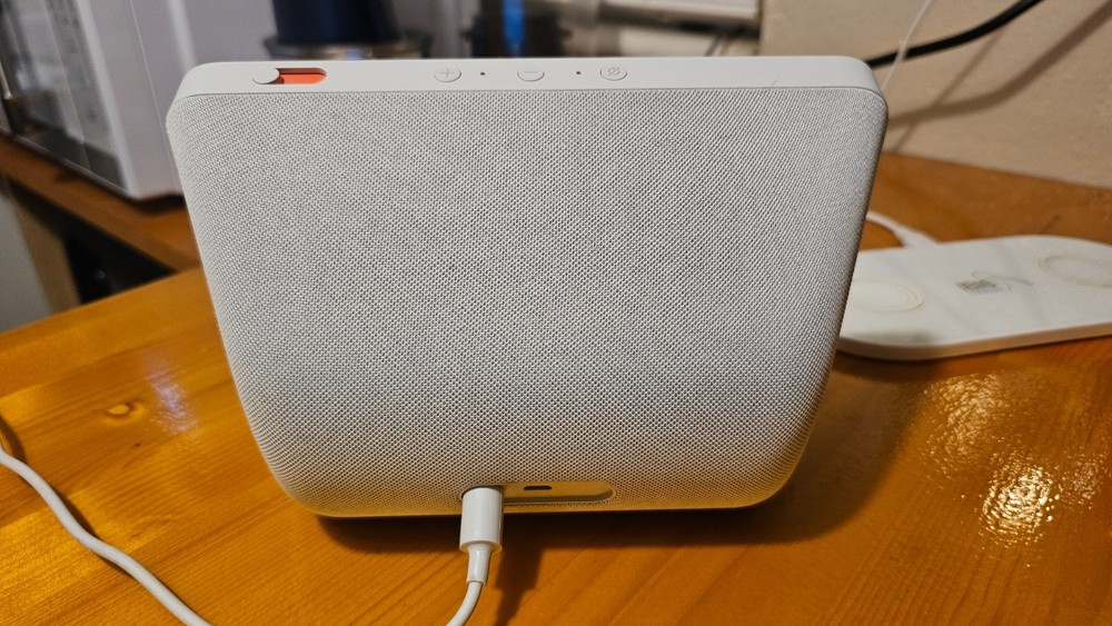 Amazon Echo Show 8 (2nd Gen) Smart Display Speaker - Glacier White Touch Screen