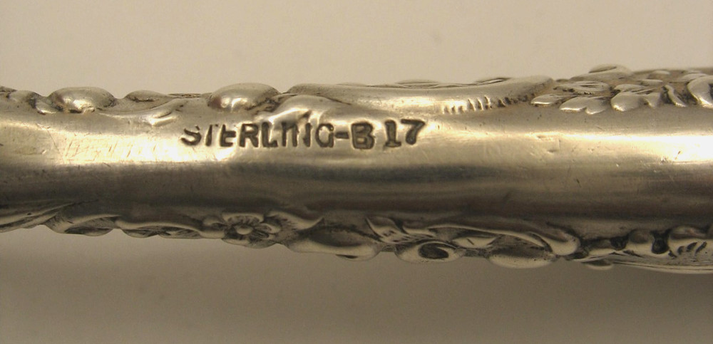ANTIQUE STERLING SILVER BUTTON HOOK, MONOGRAMED