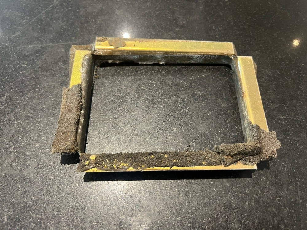 Defender Dash Vent  Flange