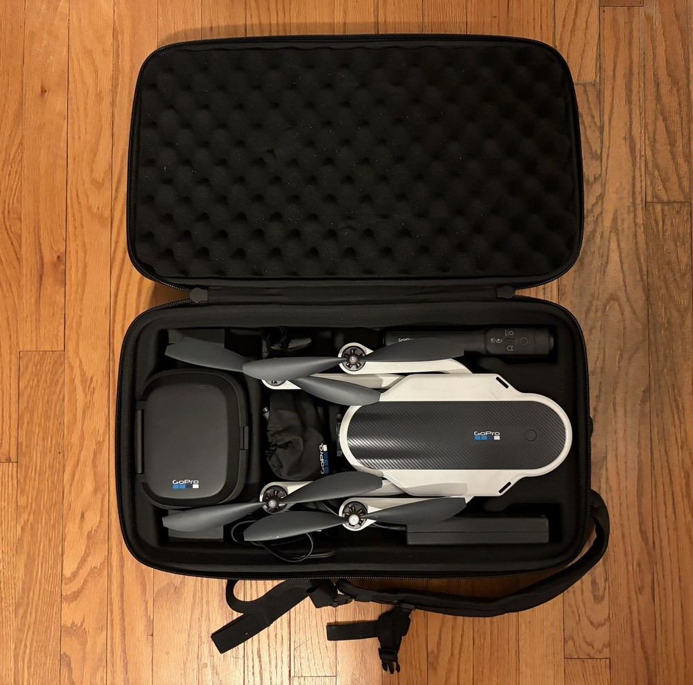 GoPro Karma Drone, Gimbal, Camera, Stabilizer, Extra Propellers, Controller