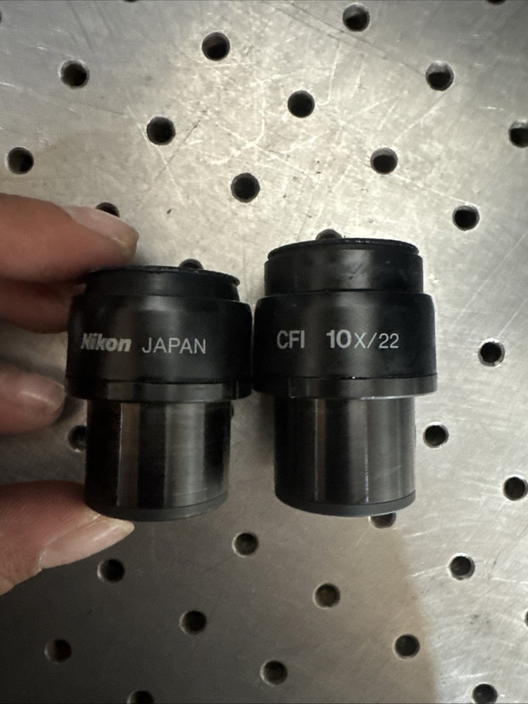 NIKON CFI 10X/22 MICROSCOPE EYEPIECE PAIR FOR ECLIPSE, E & I SERIES Microscopes
