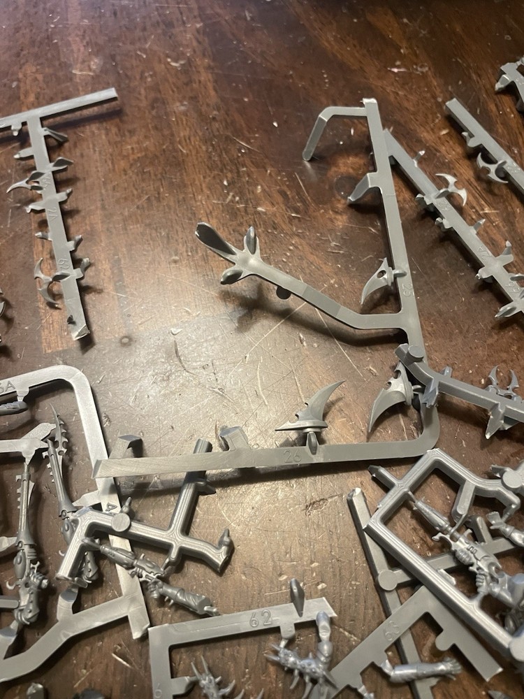 Warhammer 40 K Dark Elder Bit Lot. S8