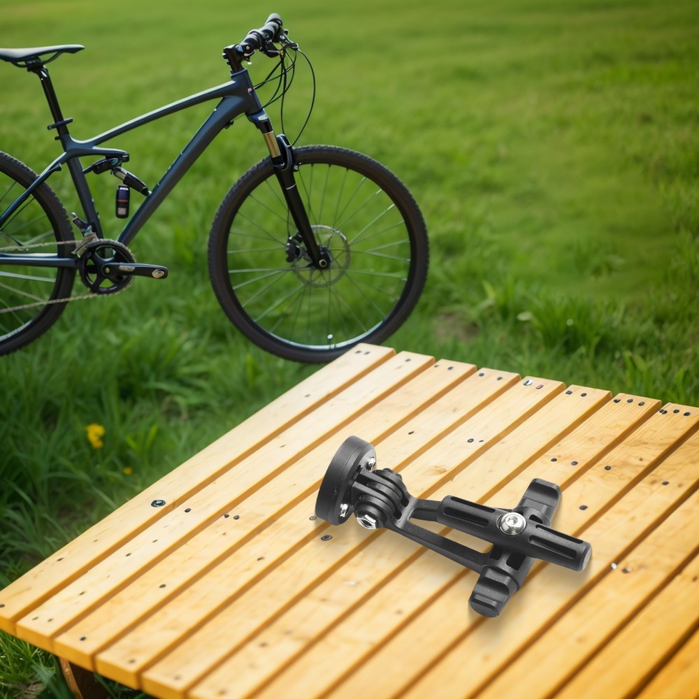 Innovative Bike Tail Light Mounting Solution Compatible with Major Brands