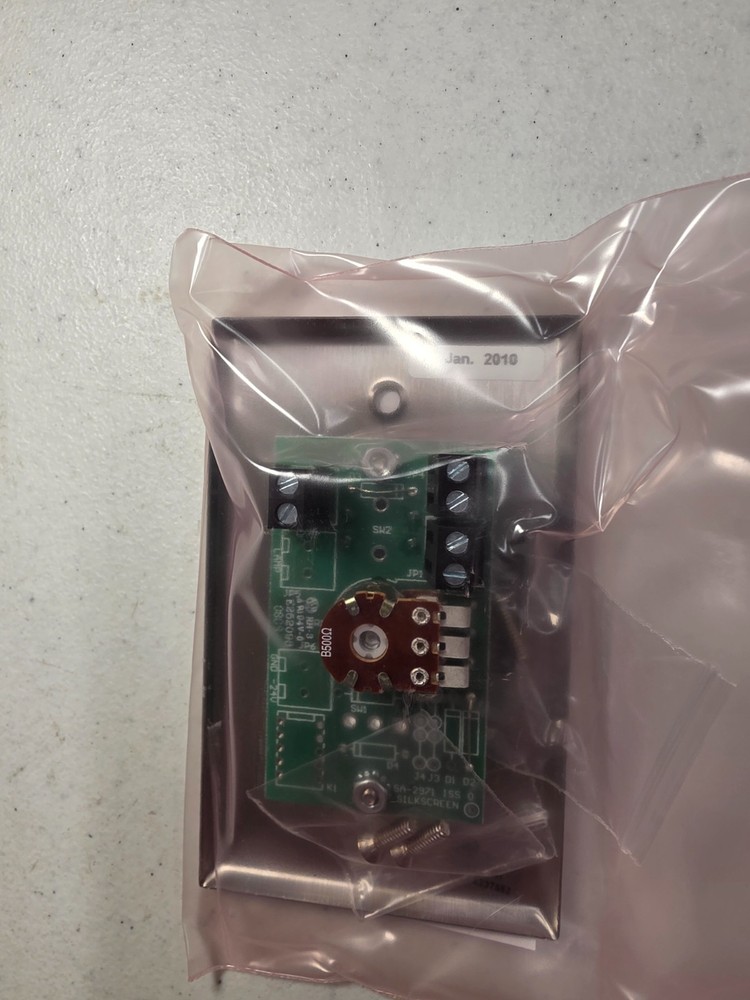 Valcom V-2971 Call Switch With Volume Control (v2971)