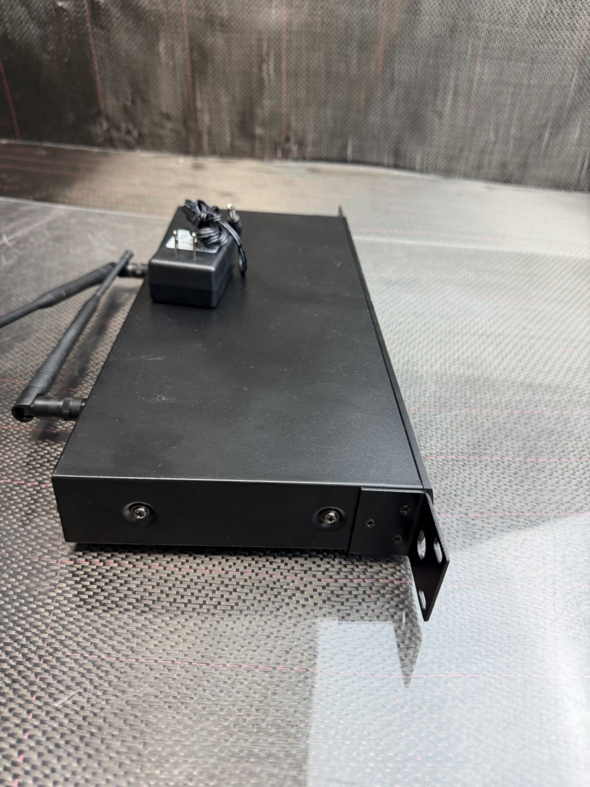 Nady 2W-1KU *Receiver Only* 1,000-Channel Dual UHF Ships Fast VGC!