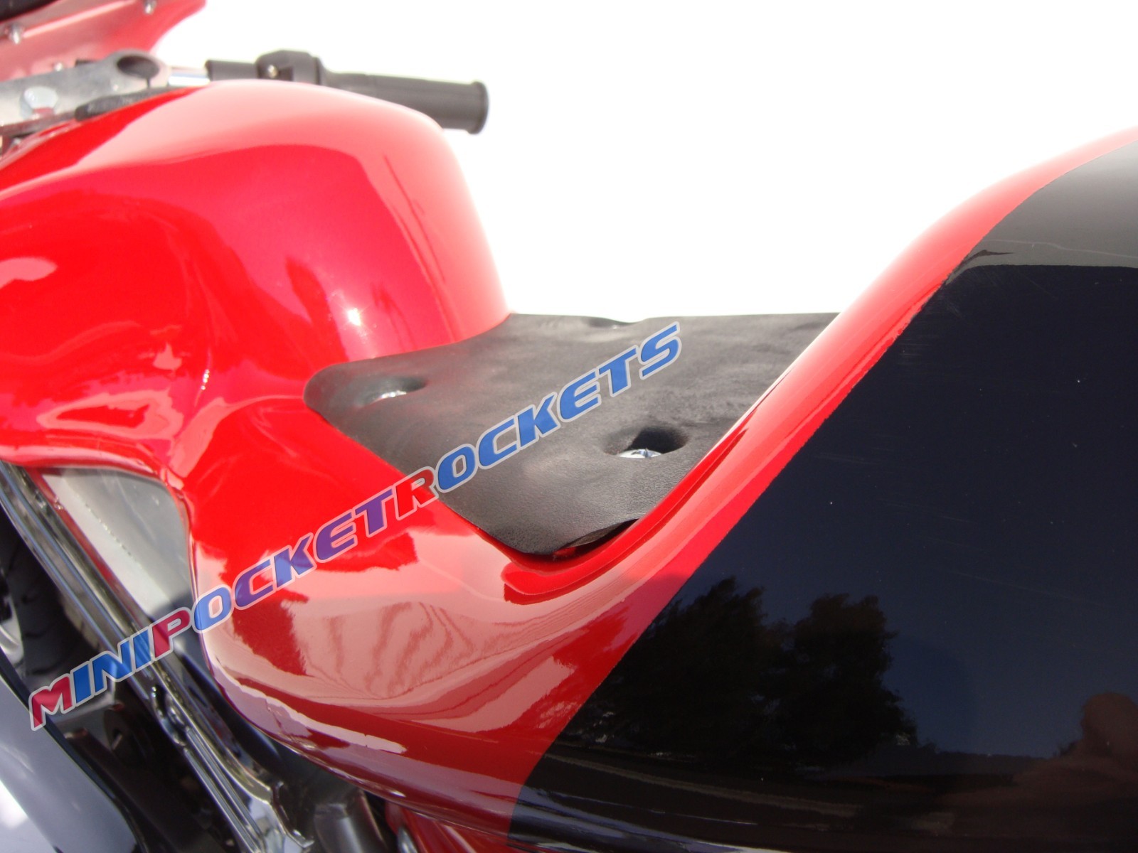 Pocket Rocket with SHOCKS - Unique gas pocket bike w/ Suspension System - 28 MPH