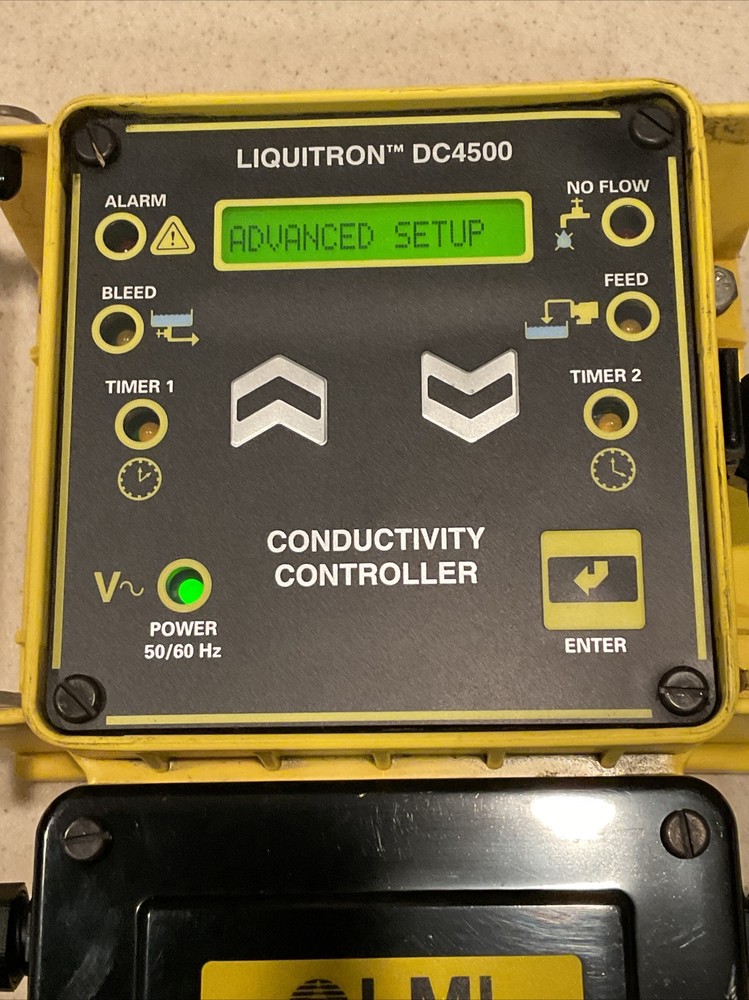 Milton Roy Liquitron DC4500 120V CONDUCTIVITY CONTROLLER -- Great Condition!!!!!