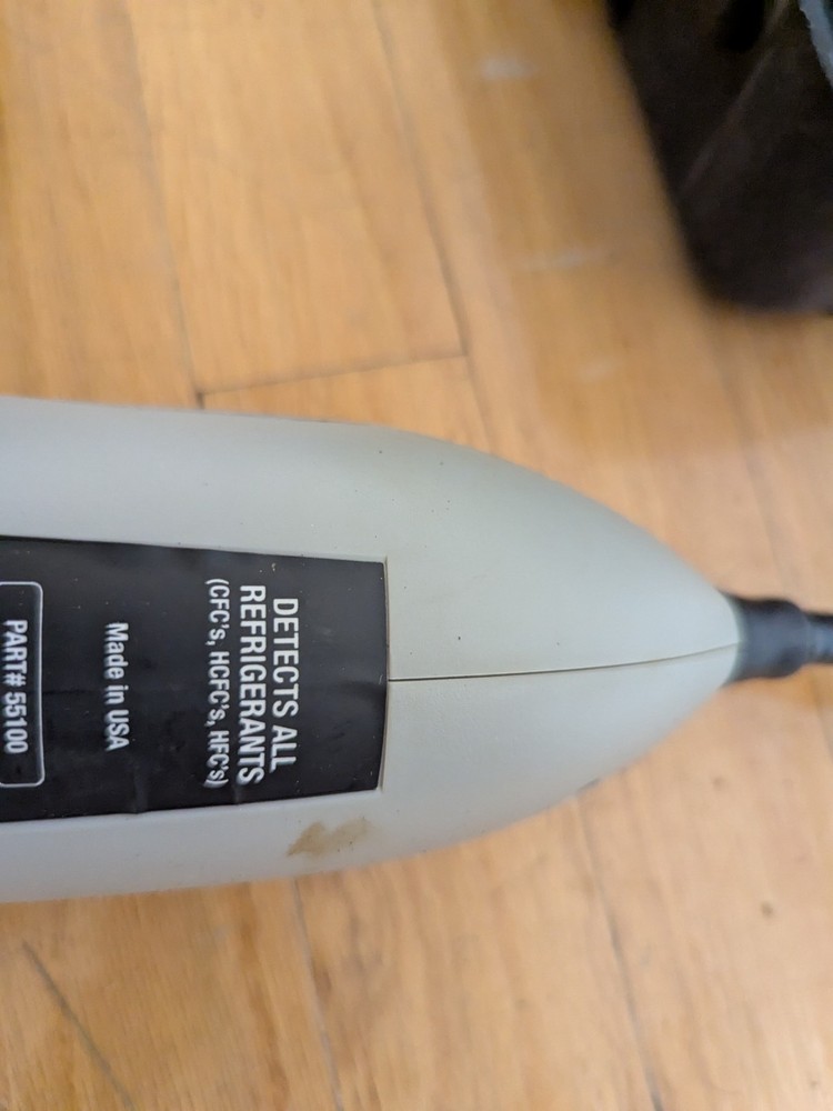 Mastercool Electronic Leak Detector - 55100