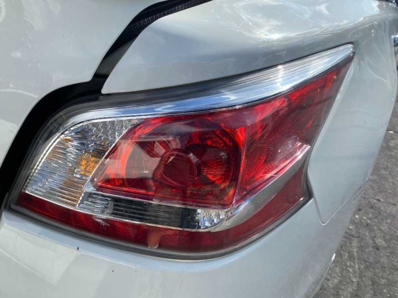 ALTIMA 2015 Fuse Box Cabin 1328501