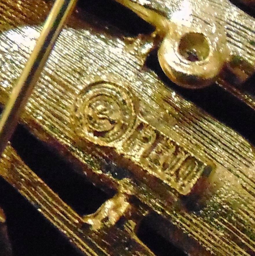 FELL Gold Tone Pin with Matching Clip On Earrings