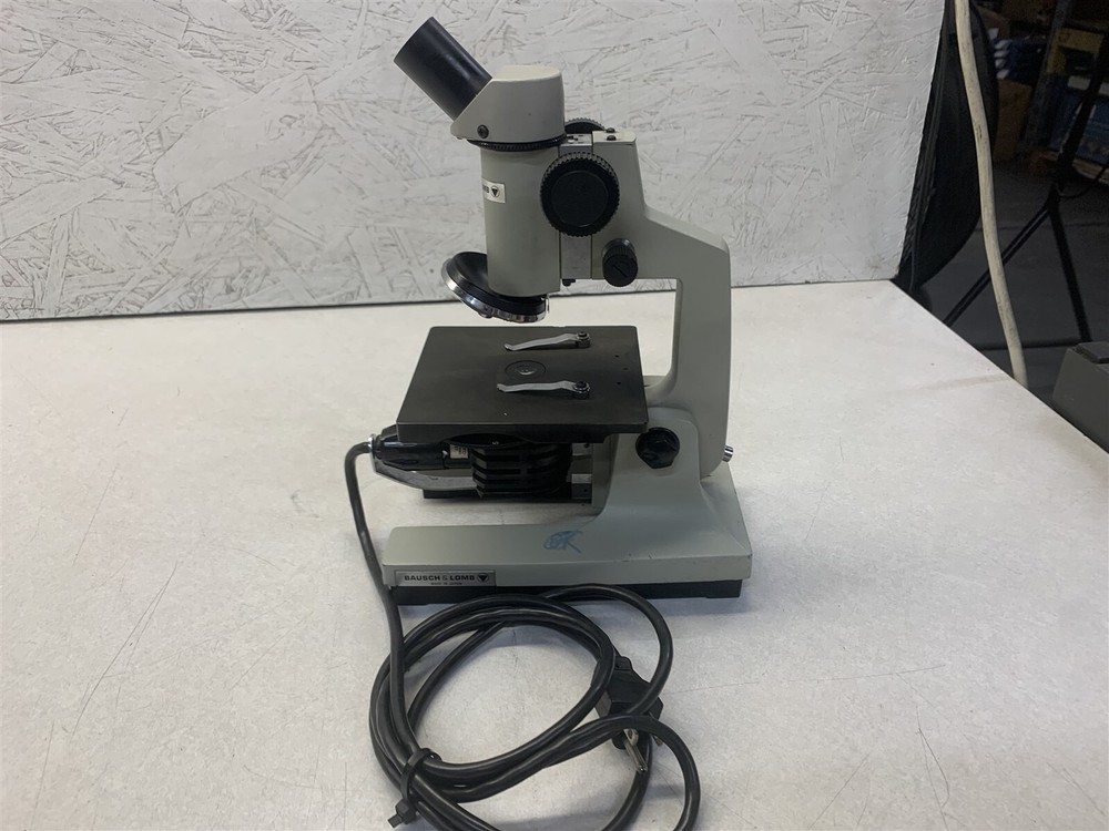 BAUSCH & LOMB JAPAN VINTAGE SLIDE MICROSCOPE