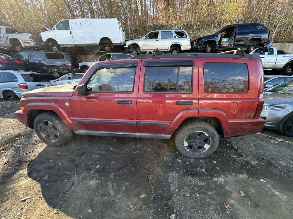 COMMANDER 2006 Rear View Mirror OEM