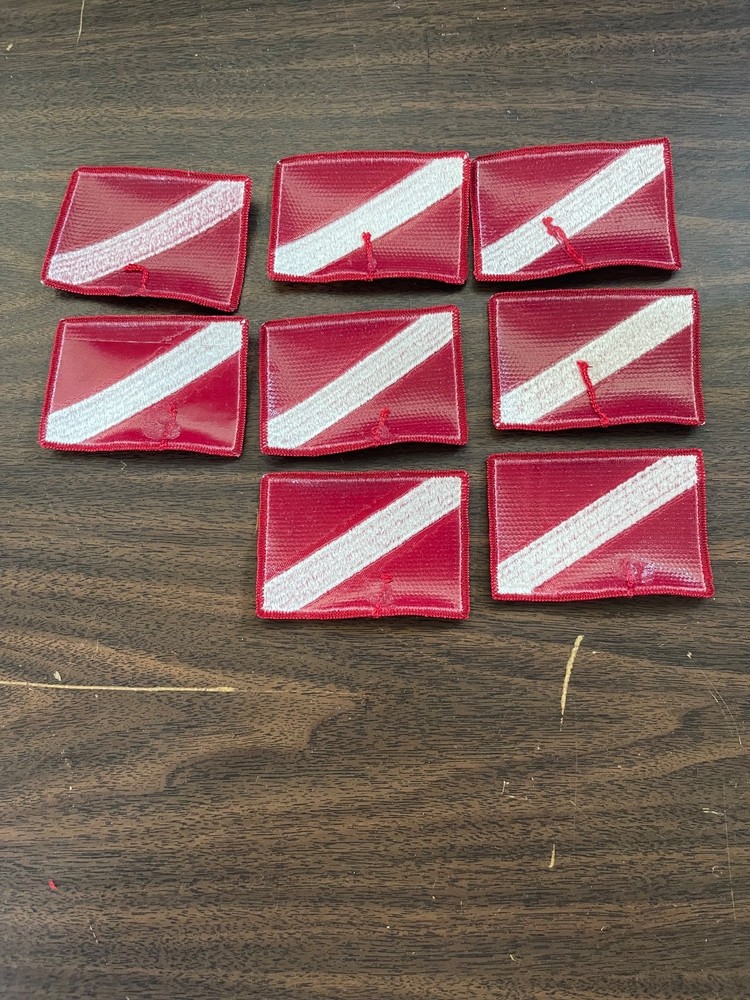 8 Divers Patches