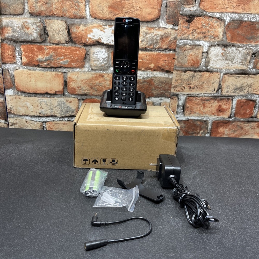 Polycom VVX D230 Wireless Handset and Base Station