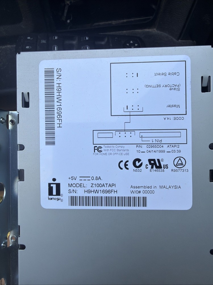 Iomega Z100ATAPI Zip 100 Internal 3.5" Drive , ATAPI