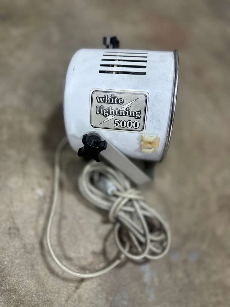 White Lightning 10000 BCPS Studio Flash Monolight Strobe WL10000