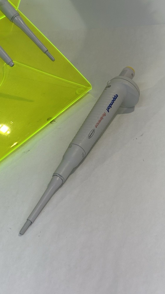 Eppendorf Reference Pipette Single Channel (mix)