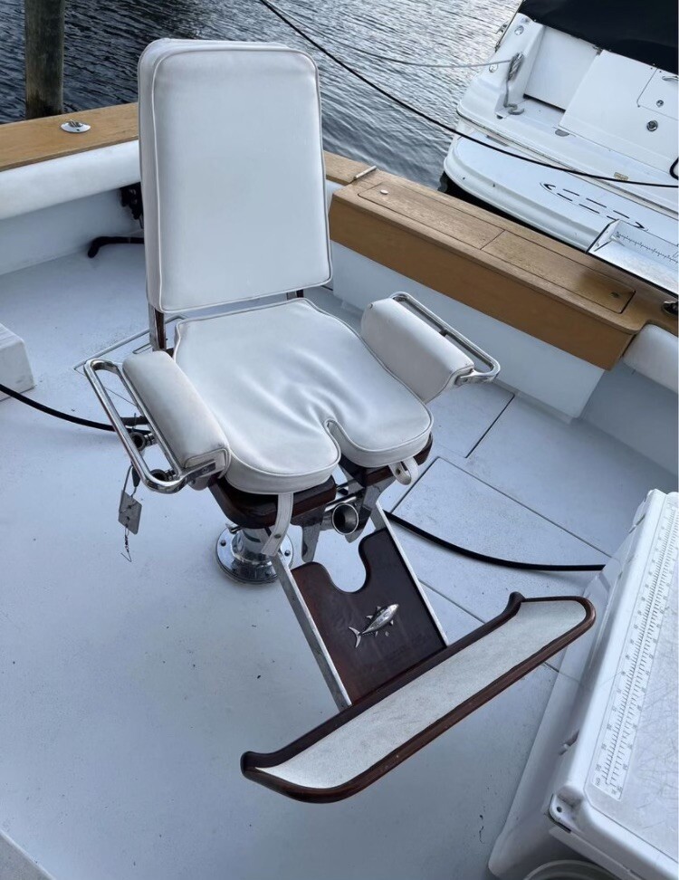 Murray Brothers Fighting Chair