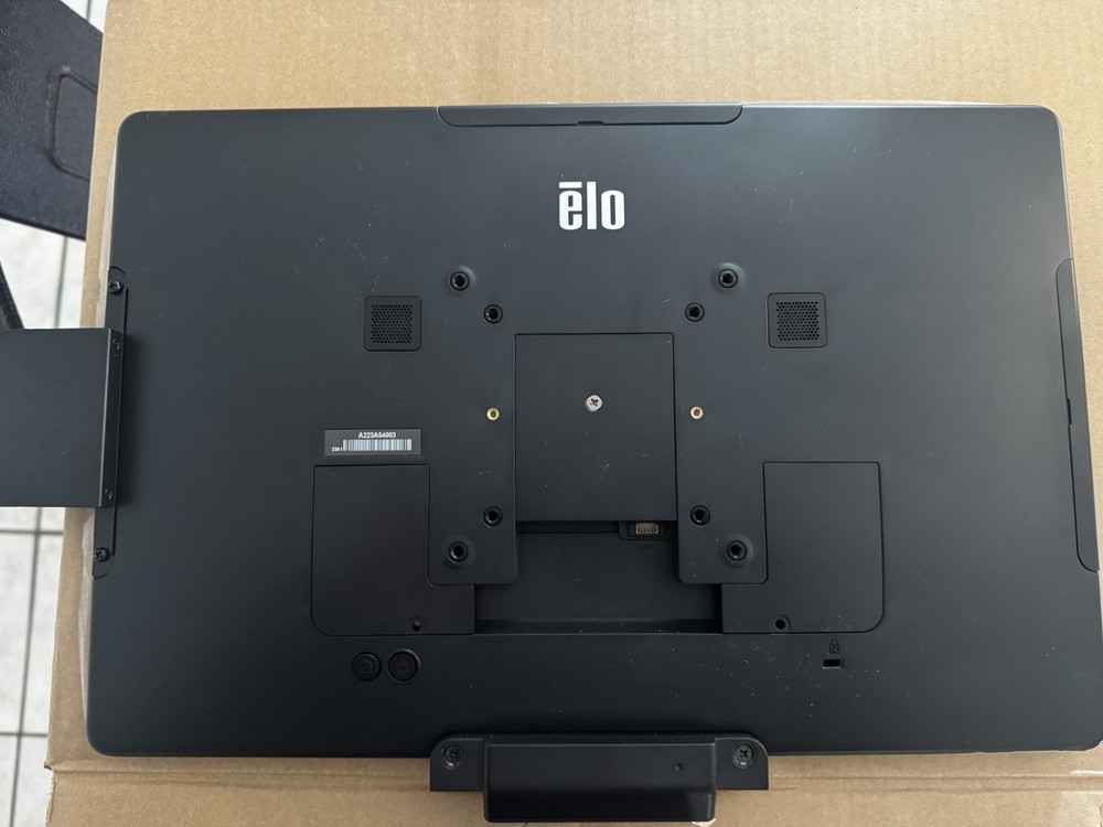 Elo Touch all-in-one computer model ESY15l1D