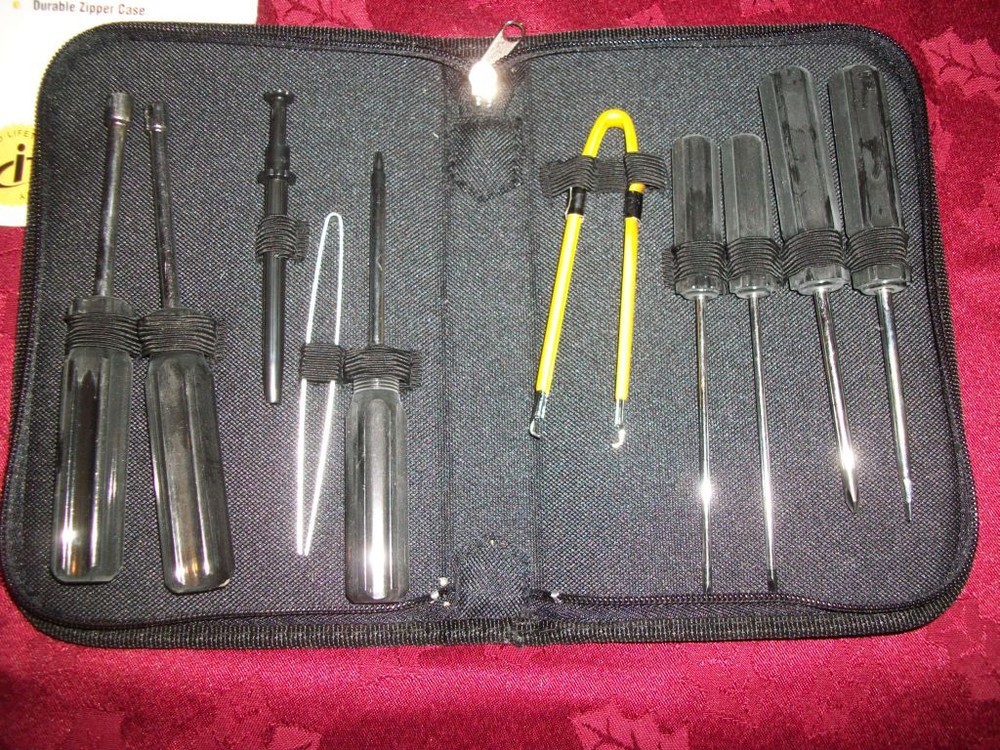 iConcepts 11 Piece PC Tool Set Kit- #73152