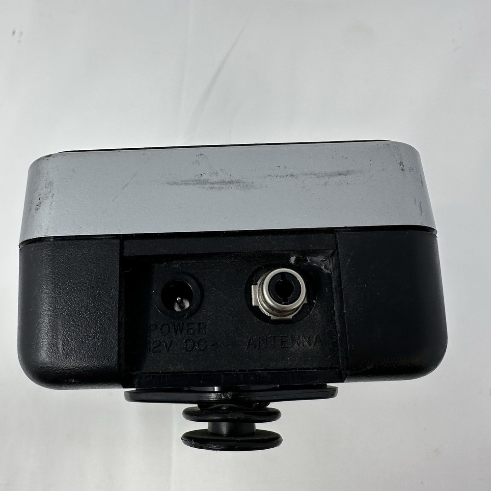 Polara Emergency Radio Receiver (ECB-1) Powers On