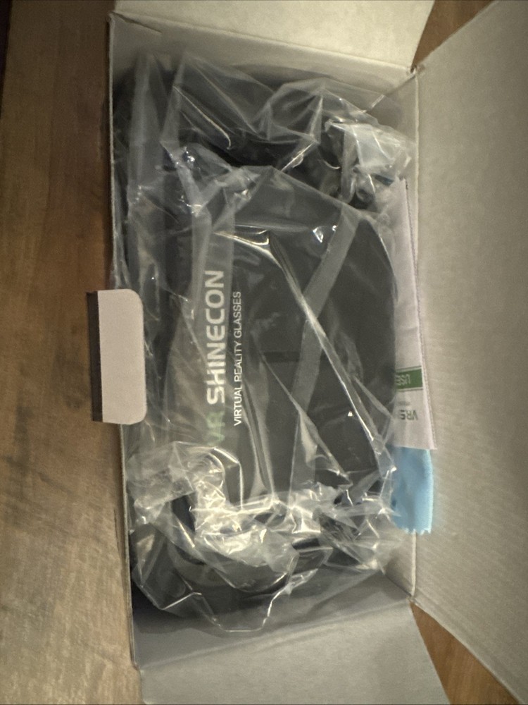 VR Headset Shinecon New In Box Sealed Package